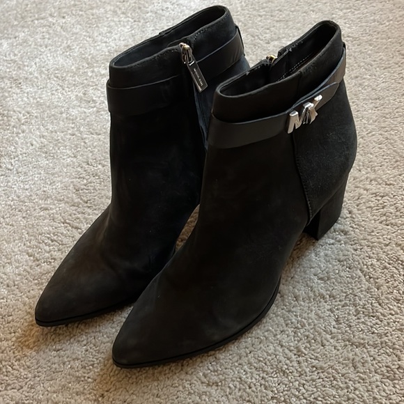 Michael Kors Suede Booties! - Picture 2 of 6